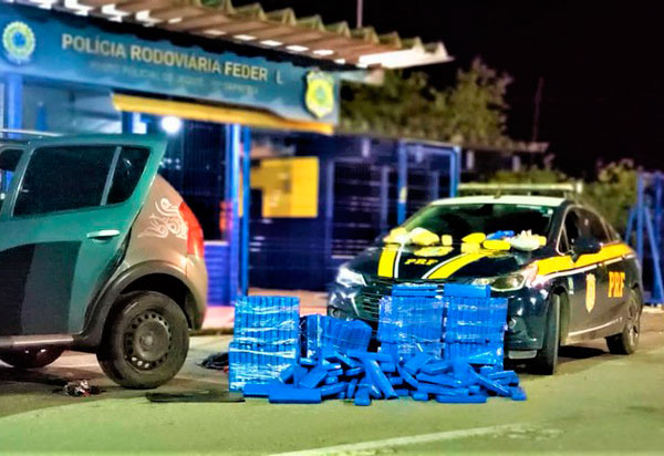 PRF apreende maconha e haxixe na BR 116 em Jequié (BA)