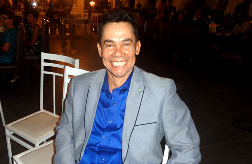 Amigos prestam homenagem a Edilson Ataíde em comemoração aos seus 50 anos