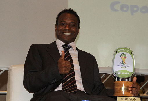 Edilson 'Capetinha' foi preso devido a dívidas com pensão alimentícia