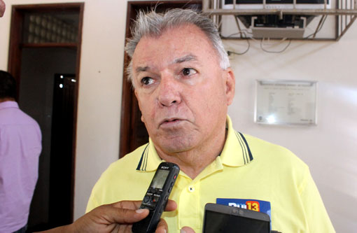 Eleições 2014: 'O Ibope nunca acertou a sua pesquisa na Bahia', diz Edmundo Pereira