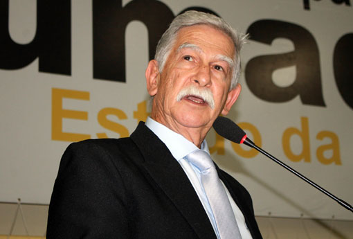 Eduardo Vasconcelos convoca vereadores para formarem pacto em prol do desenvolvimento de Brumado