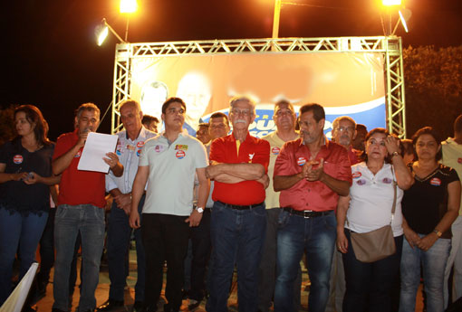 Eleições 2016: Eduardo Vasconcelos realizou caminhadas em Brumado e Cristalândia