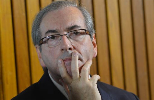 Líderes da oposição pedem afastamento de Cunha da presidência da Câmara