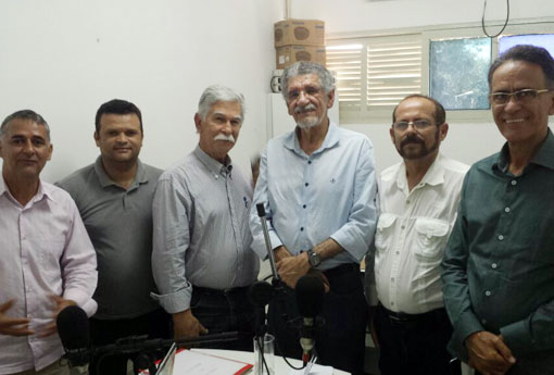 Prefeito de Conquista Herzem Gusmão participa em Brumado de reunião com o prefeito Eduardo