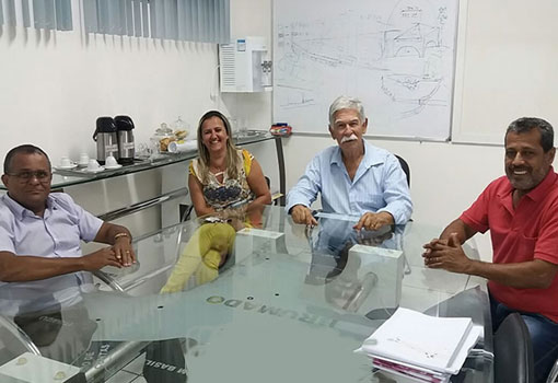 Brumado: prefeito Eduardo Lima Vasconcelos autoriza reforma geral da iluminação do estádio Gilbertão