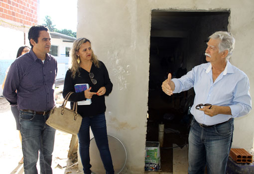 Brumado: Prefeito Eduardo Vasconcelos fez Tour por escolas do município