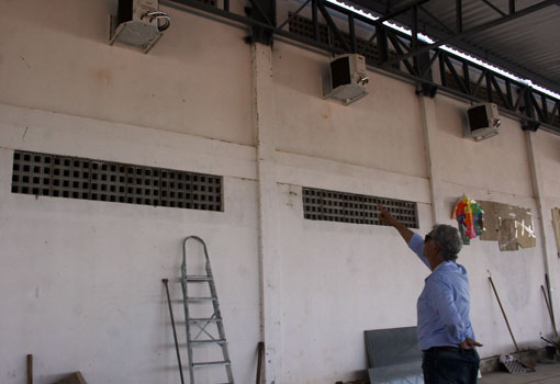 Brumado: Prefeito Eduardo Vasconcelos fez Tour por escolas do município