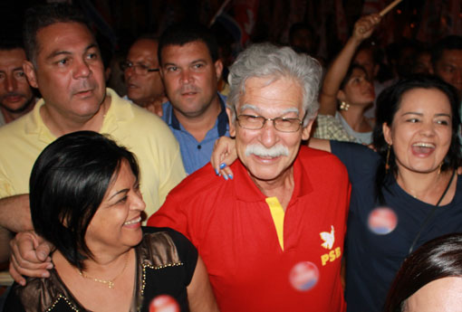 Eleições 2016 - Agenda: Eduardo Vasconcelos realiza caminhada nos Bairro Santa Tereza e São José