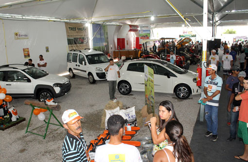 Barra da Estiva: Foi realizada a abertura oficial do VII Encontro dos Produtores Rurais do município e região