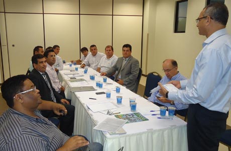 SÉRGIO MAIA ‘ARREGAÇA AS MANGAS’ E BUSCA RECURSOS