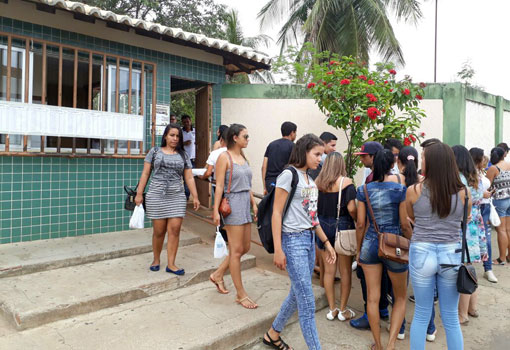 Segundo dia do Enem tem 32% de abstenção e 580 candidatos eliminados