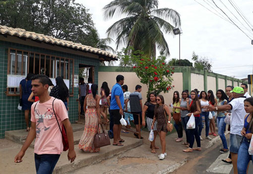 Taxa de inscrição no Enem deve ser paga até quarta-feira