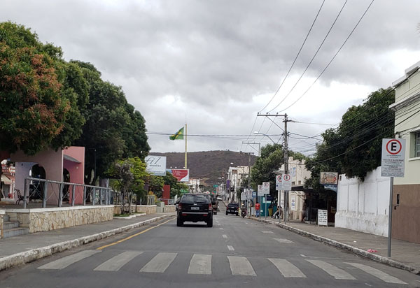 Enquetes na redes sociais movimentam disputa eleitoral de 2020