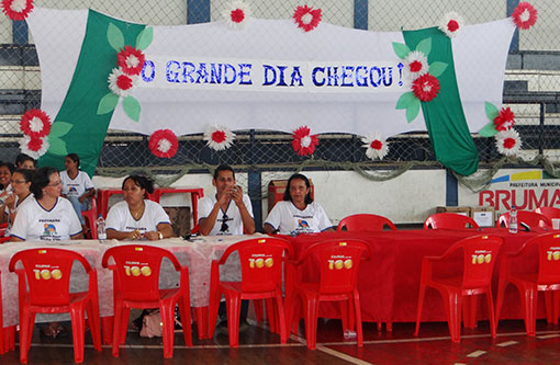 Brumado: Sesoc realiza ação para assinatura de contratos dos beneficiários dos Empreendimentos Brisa I e II