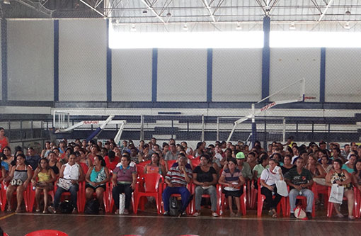 Brumado: Sesoc realiza ação para assinatura de contratos dos beneficiários dos Empreendimentos Brisa I e II