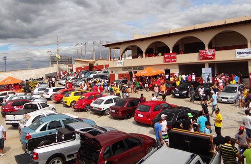 Fotos: 2º Encontro de envelopados, som e rebaixados