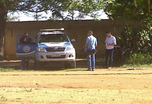 Conquista: equipe da TV Sudoeste é agredida por segurança patrimonial da prefeitura durante reportagem 