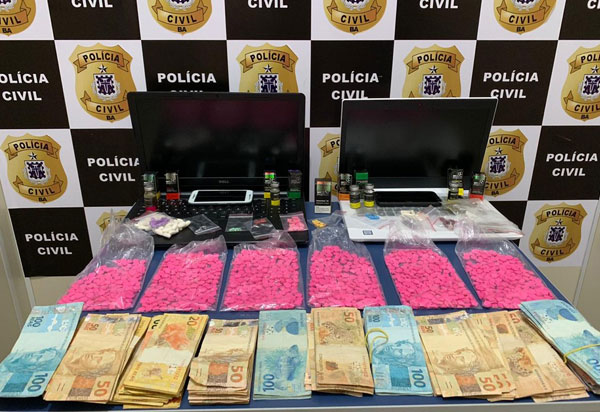 Homem é preso com cerca de 1.500 comprimidos de Ecstasy, em Vitória da Conquista