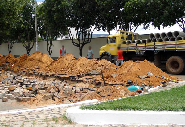 SIHS lança edital de licitação para elaboração de Planos Municipais de Saneamento Básico em mais de 10 municípios baianos