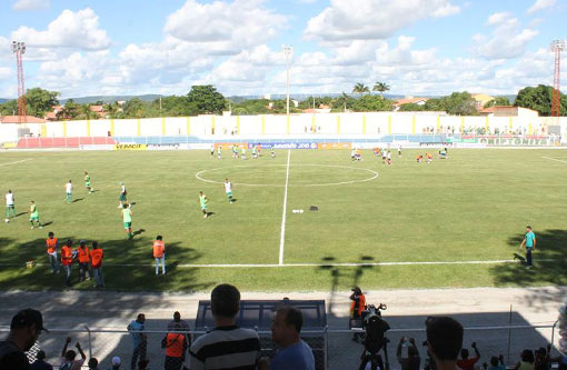 FBF antecipa horário de Flamengo de Guanambi x Vitória pelo Baianão