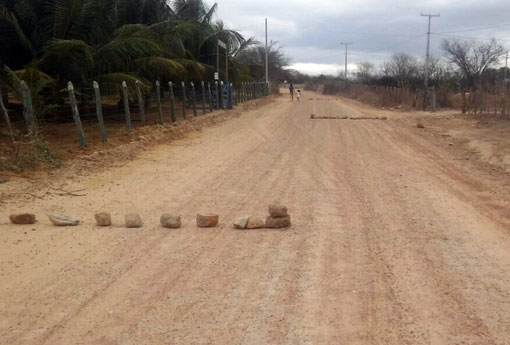 Brumado: alta velocidade praticada nas estradas por motoristas que trabalham na construção do Parque Eólico revolta moradores