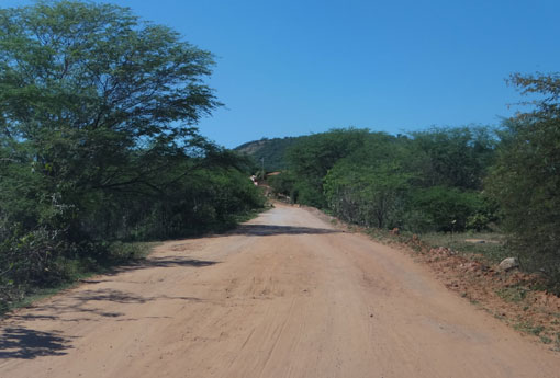 Brumado: casal é assaltado em estrada vicinal da Fazenda Campo Seco