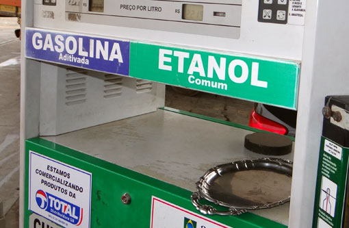 AGU recorre contra liminar que suspende reajuste de impostos sobre combustíveis 