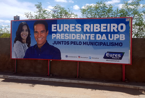 Prefeito da lapa, Eures Ribeiro faz campanha em Brumado em busca de votos para a  presidência da UPB