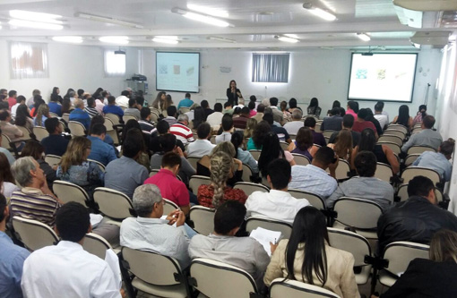 Evento realizado pelo TCM em Brumado falou sobre promoção de ações de incentivo às compras públicas por meio das micro e pequenas empresas