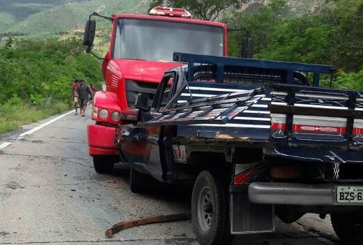 Livramento: F1000 colide frontalmente contra caminhão que se envolveu em outro acidente horas antes