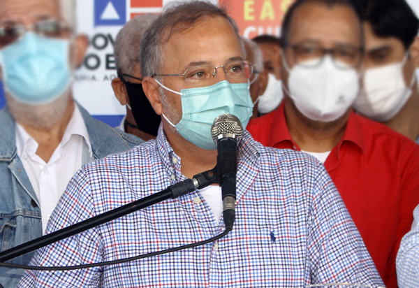 Secretário estadual de Saúde da Bahia pede exoneração do cargo após chamar chef de cozinha de 'vagabunda'