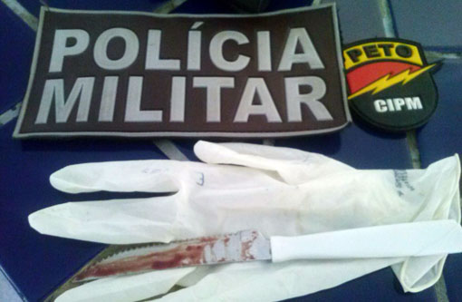 Brumado: Mulher agride companheiro com faca e é autuada na Lei Maria da Penha