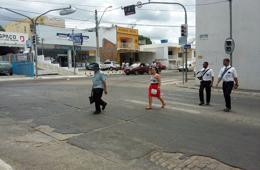 Brumado: trânsito desordenado, falta de sinalização e precariedade das vias são questionados pela população