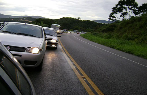 Fiscalização sobre farol aceso durante o dia em rodovias começa sexta (08)