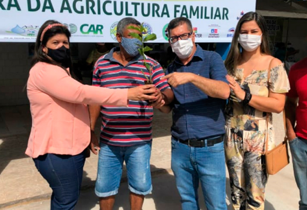 Feira da Agricultura Familiar de Brumado aconteceu no último sábado (07) no Mercado Municipal do São Félix