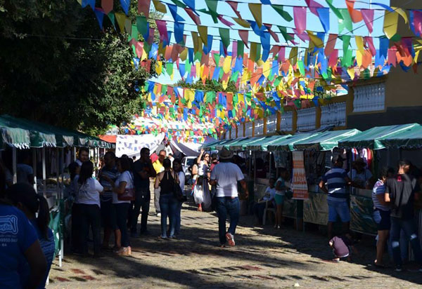  Feira de Agricultura Familiar e Economia Solidária foi realizada em Brumado