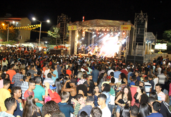 Governo do Estado proíbe shows e festas independentemente do número de participantes