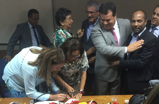 Festa política na filiação do deputado Marquinho Viana no PSB