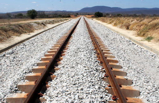 Fiol: Obra que deveria ser concluída em 2015 tem previsão para 2018