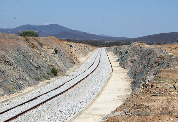 Trecho ferroviário da Fiol, entre Caetité e Ilhéus, injetará R$ 500 milhões na economia