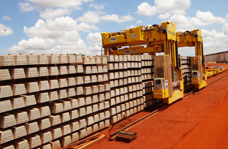 Bahia: Ferrovia baiana ainda espera pelos trilhos