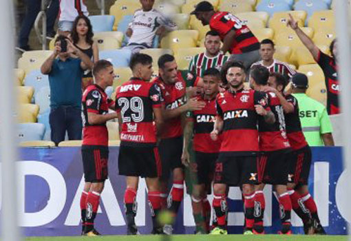 Everton marca e Flamengo sai na frente na Sul-Americana