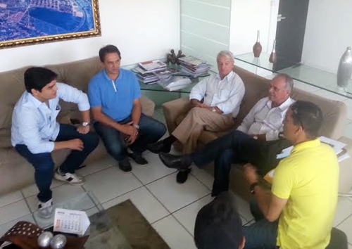 Baianão 2016: Presidente do Flamengo de Guanambi visita Brumado tentar viabilizar realização de jogos no Estádio ‘Gilbertão’