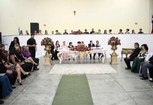 Brumado: Centro Educacional Monteiro Lobato promoveu a colação de grau dos alunos do 3ª ano do Ensino Médio