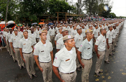 Governador participa da formatura de 607 novos policiais militares da Bahia