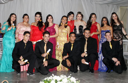 Brumado: Centro Educacional Monteiro Lobato promove formatura de alunos do 3º ano; veja as fotos