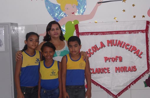 Brumado: Escolas Municipais são selecionadas para o 'Prêmio Espantaxim 2014'  