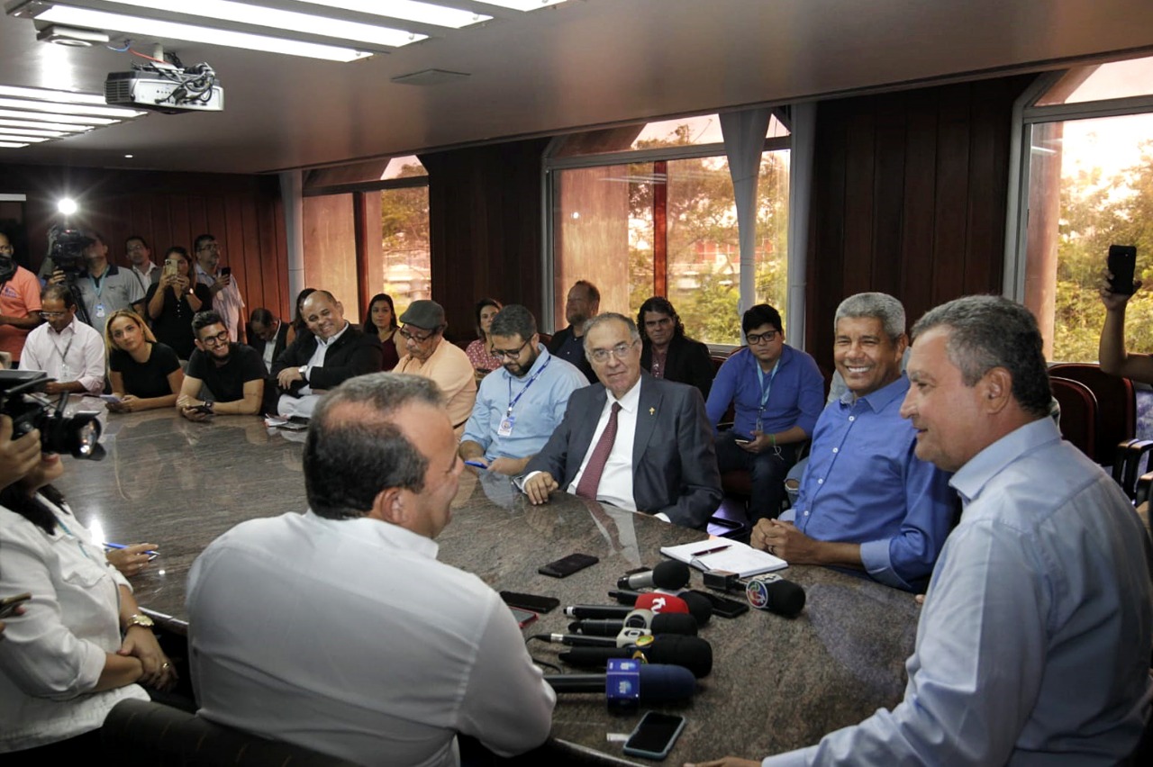 Governo da Bahia e governador eleito Jerônimo Rodrigues montam equipe de transição