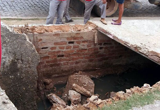 Brumado: presidente da Associação de Moradores do Bairro Dr. Juracy garante que obra na galeria de esgoto da localidade será iniciada em breve