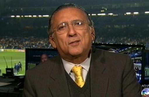 Globo muda de ideia e Galvão vai narrar jogo do Brasil